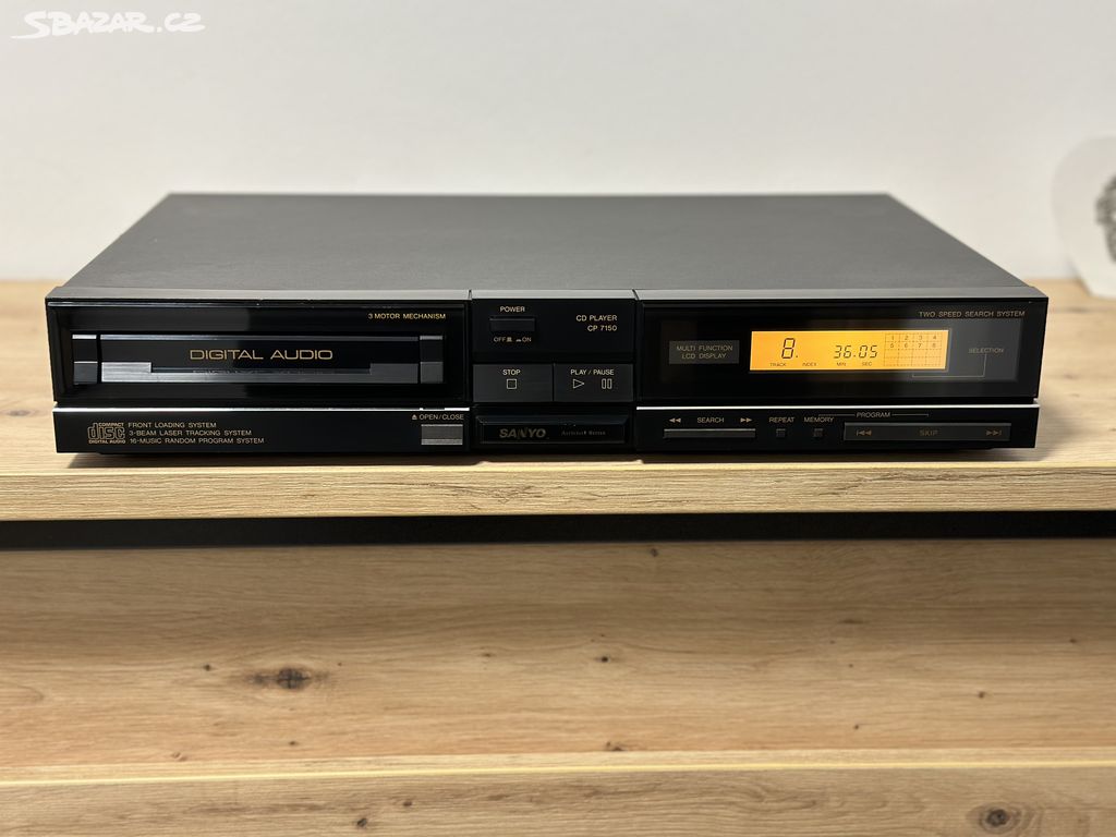 SANYO CP-7150 VINTAGE CD PŘEHRÁVAČ !!