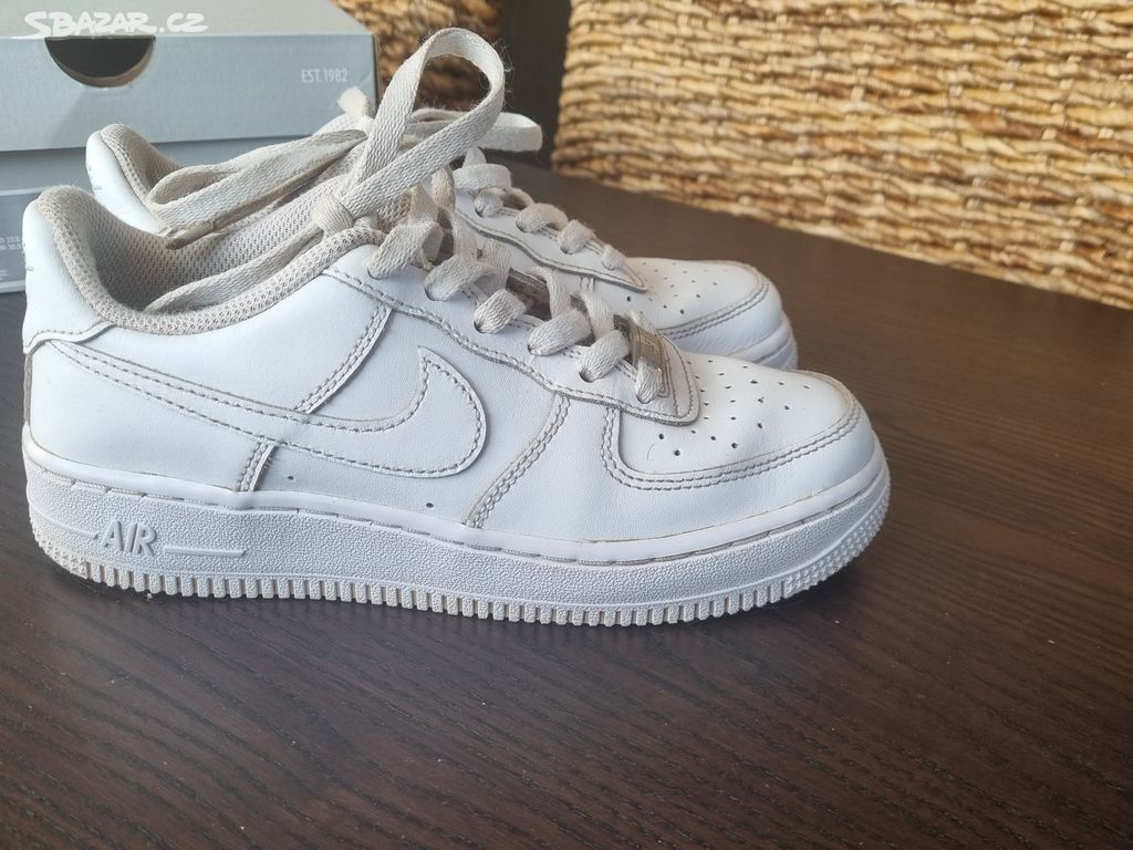 Boty NIKE Air Force 1