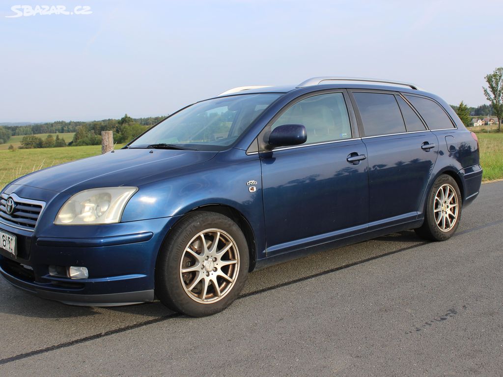 Prodám TOYOTU AVENSIS 2005 COMBI