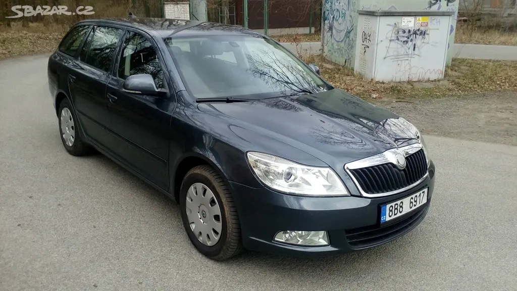 Škoda Octavia combi 1.9 TDI 77kw rv 11/2010-TOP - fotka 2