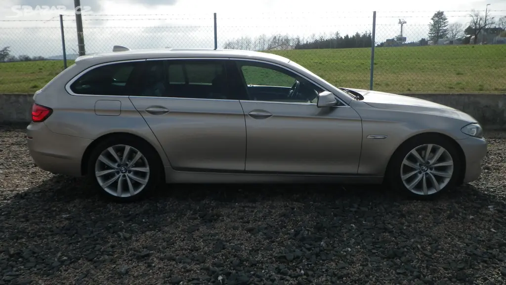 BMW 535d Touring 220 kW r.v.: 2011 - fotka 5