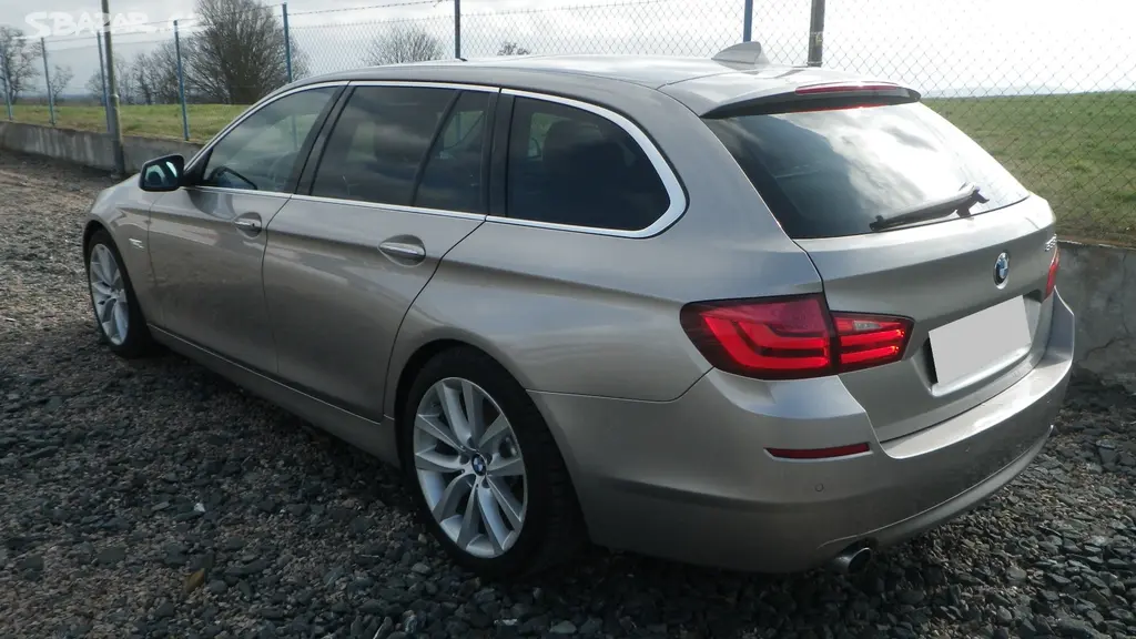 BMW 535d Touring 220 kW r.v.: 2011 - fotka 3
