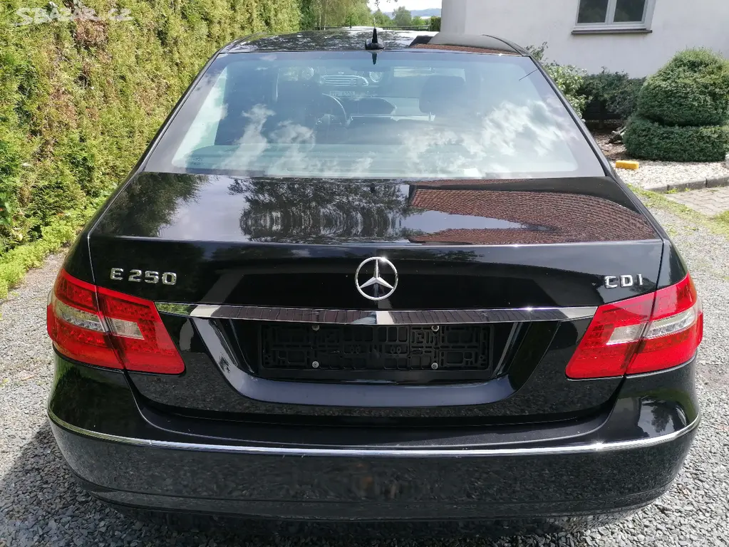 Mercedes-Benz E250CDI - fotka 4