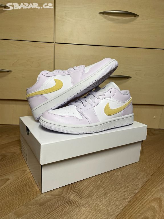 Air Jordan 1 Low Barely Grape Lemon Wash - Praha - Sbazar.cz