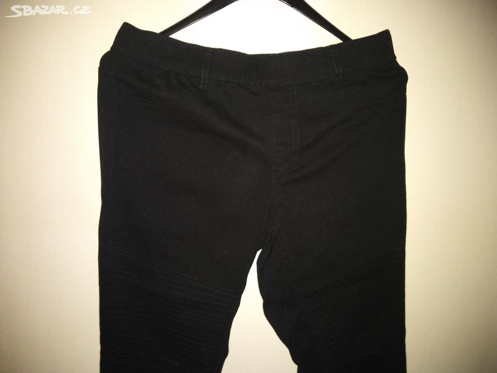 Dámské černé kalhoty Janina velikost 42
