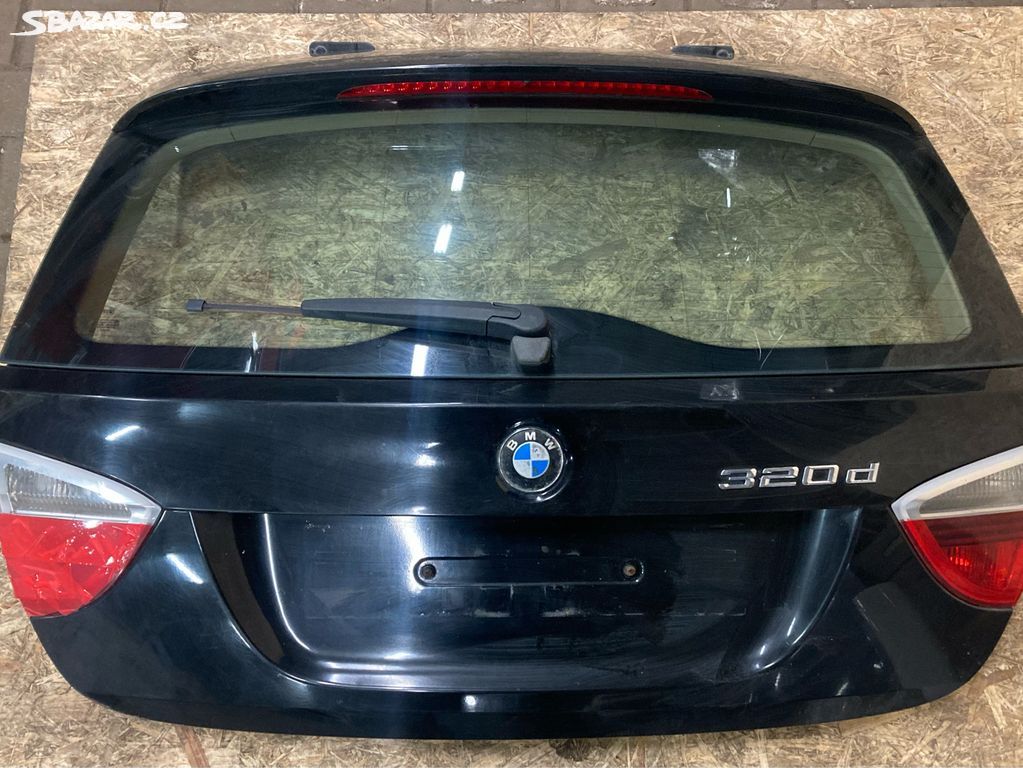 Bmw e91 kufrové dveře