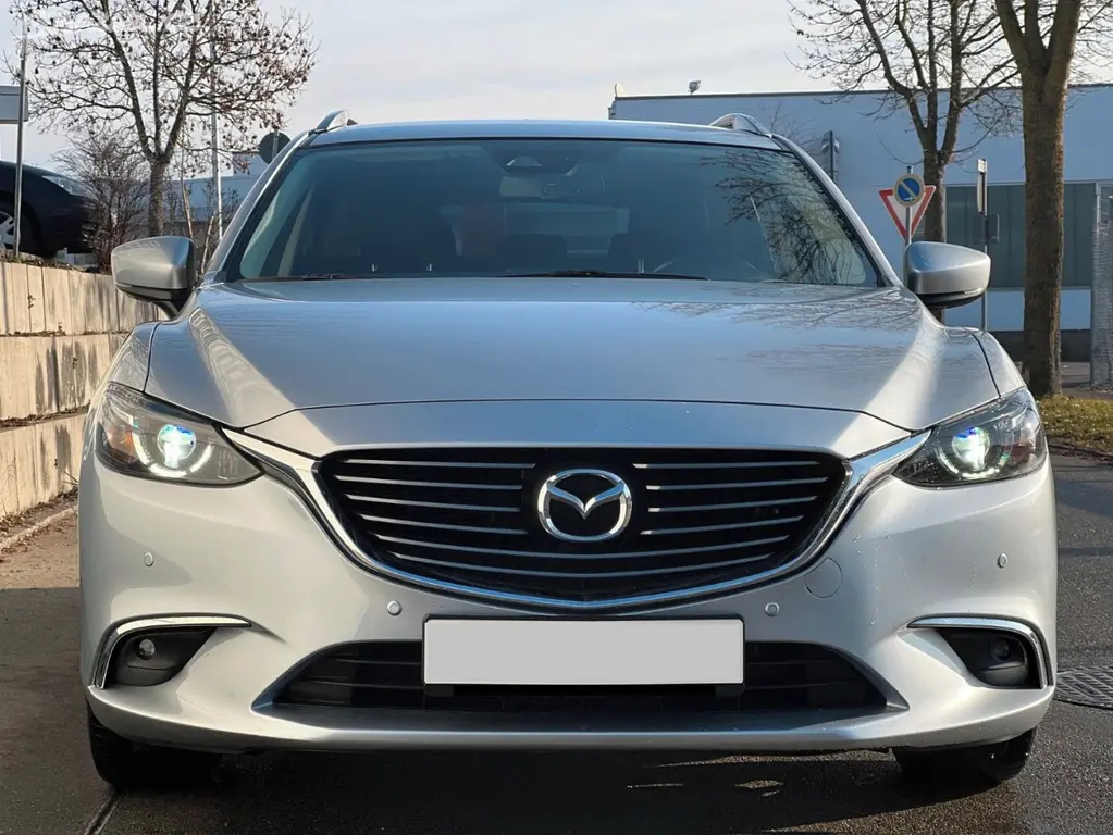 Mazda 6 combi 2.0 SKYACTIV-G Kizoku - 165 PS - fotka 2