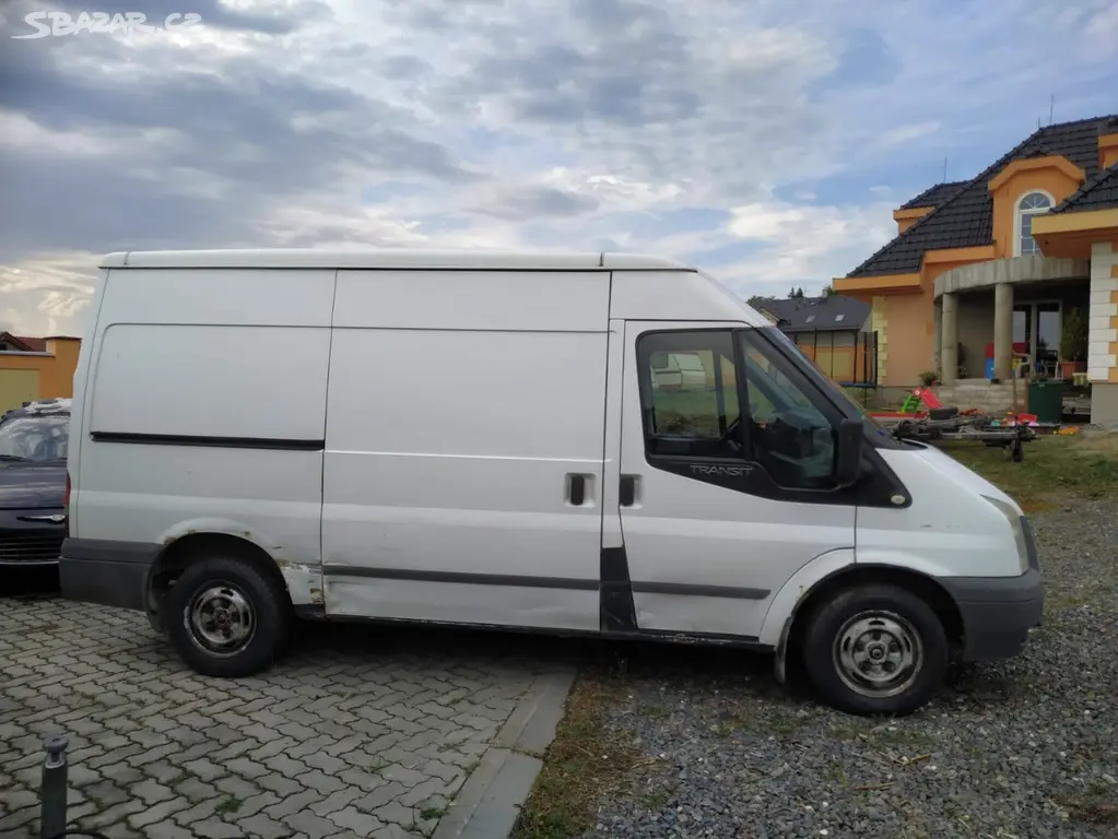 Ford Transit 2.4Dtci - fotka 3