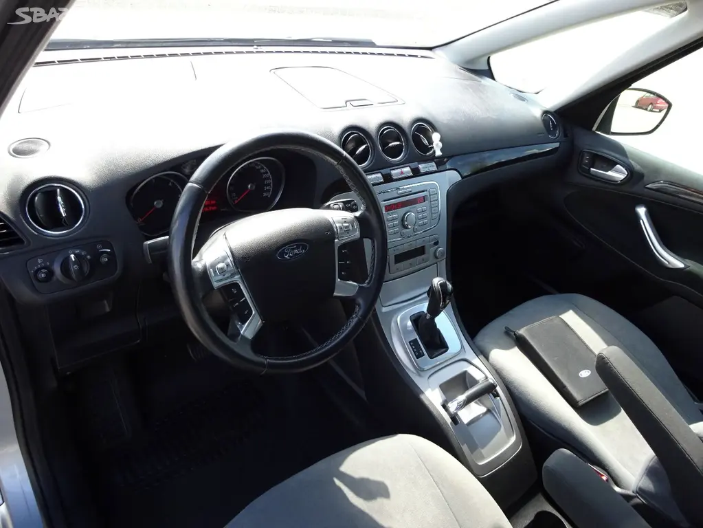 Ford Galaxy 2.0 TDCI r.v.2008 (serviska) AUTOMAT - fotka 5