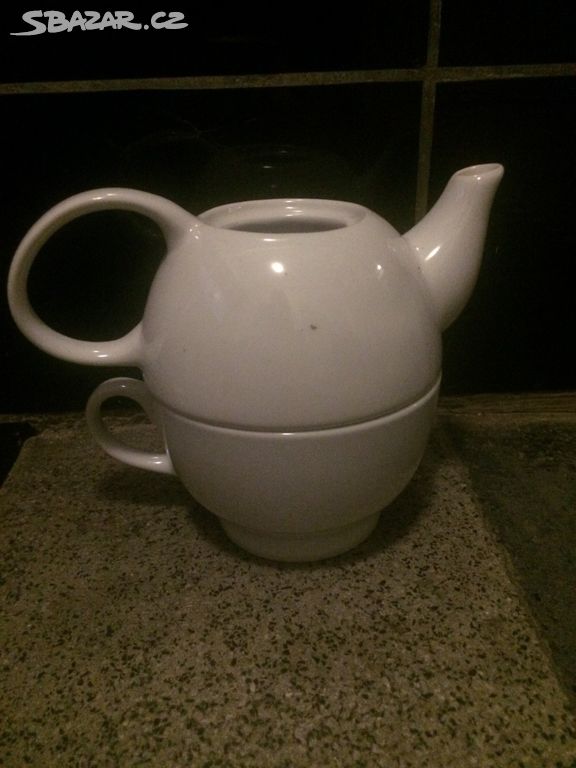 porcelánový hrneček s konvičkou tea pot Toro