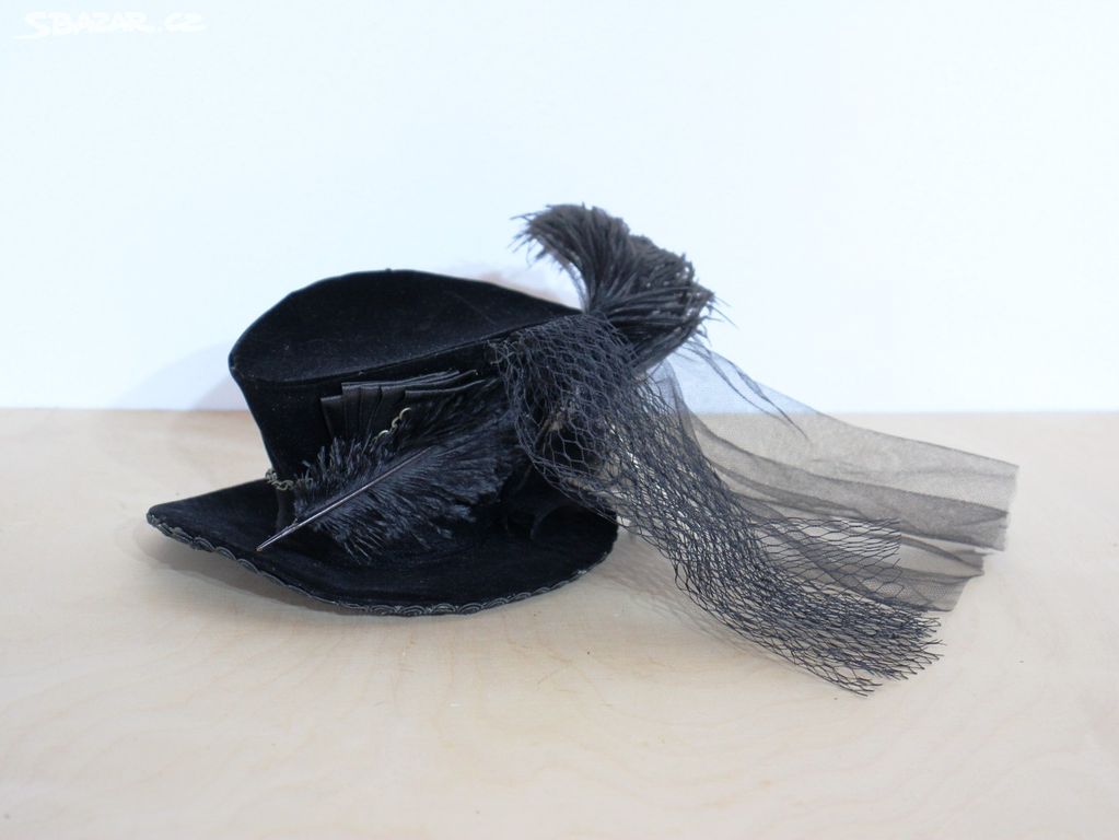 Steampunk mini klobouček černý, čarodějnice