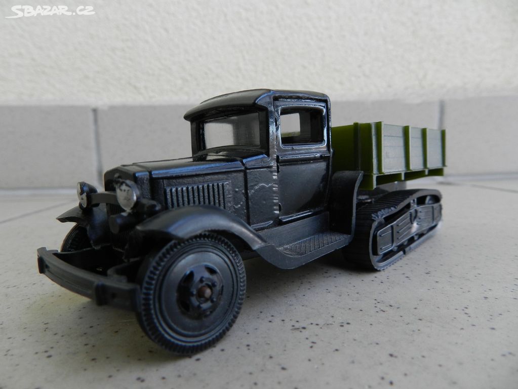 GAZ 60 - POLOPÁSOVÝ NÁKLADÁK 70 léta - SSSR