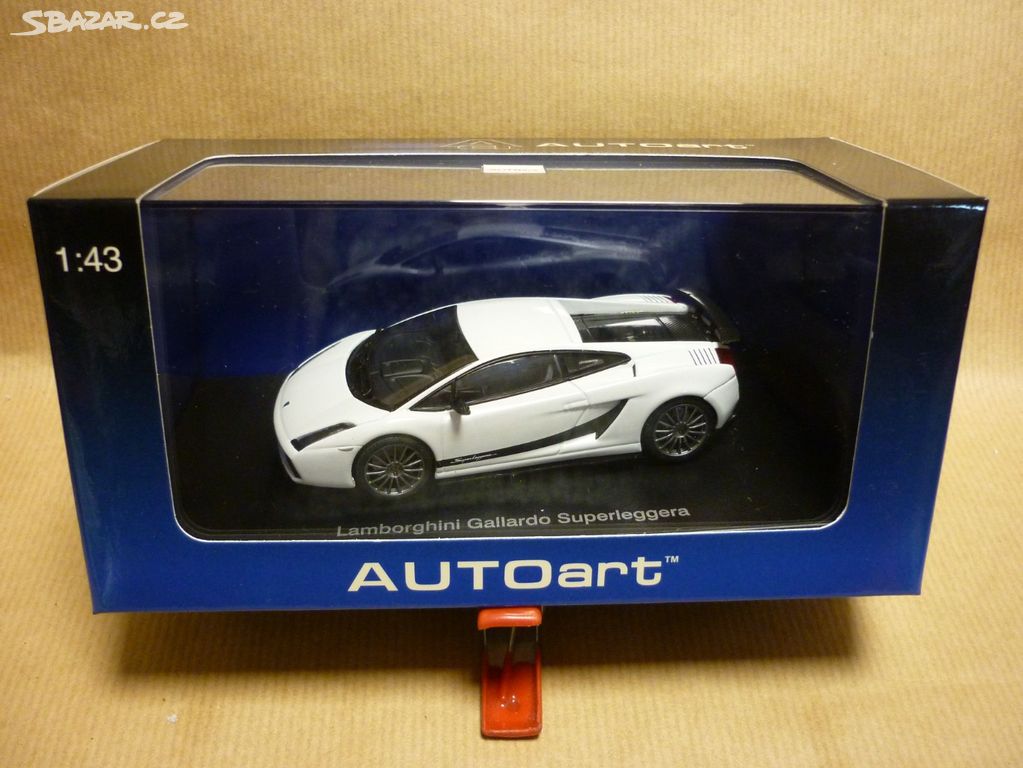 Lamborghini Gallardo AUTOart 1/43