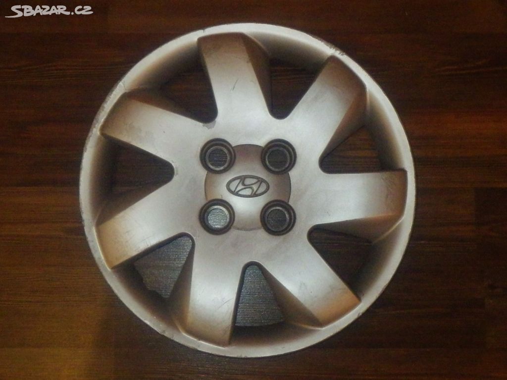 1ks originál poklice Hyundai 14"