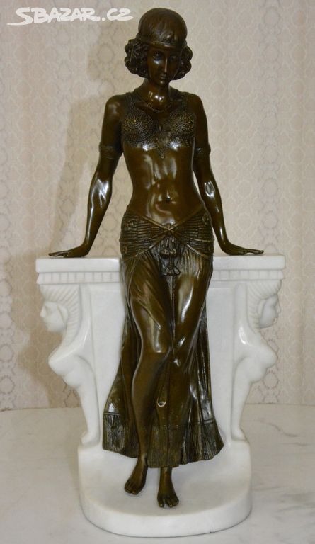 Bronzová socha - Dáma na mramoru - Art Deco