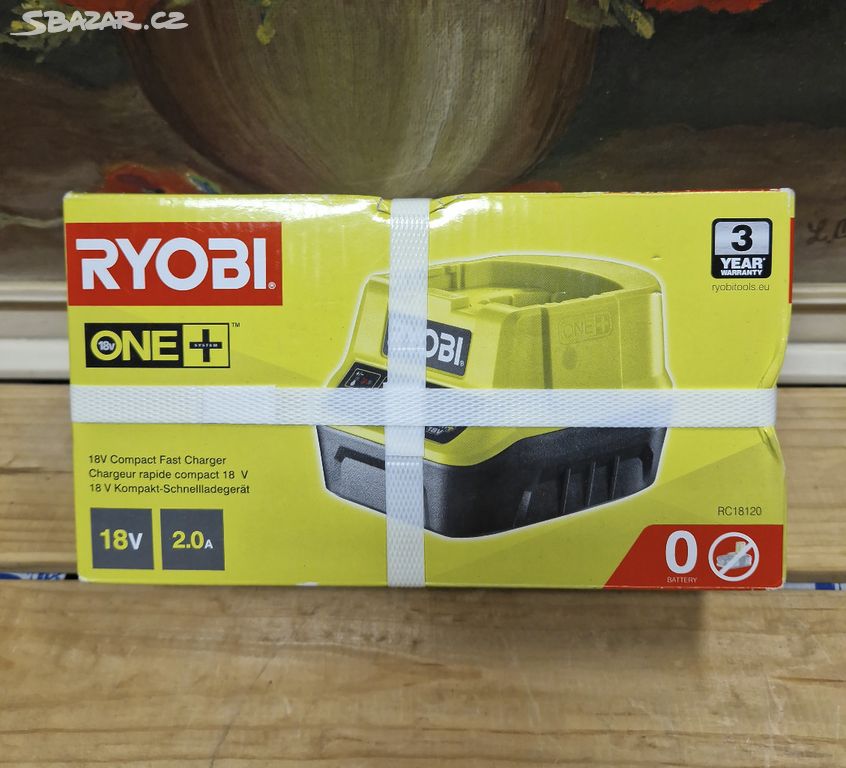 kompaktní nabíječka ONE+ 18V Ryobi RC18120