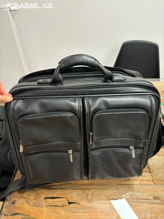 Pánská cestovní taška koženková 44x30x16 cm