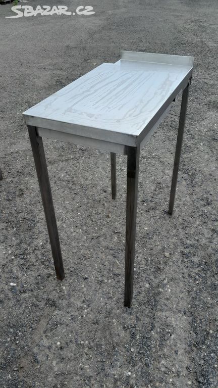 Nerezový stůl 40x70x85 cm
