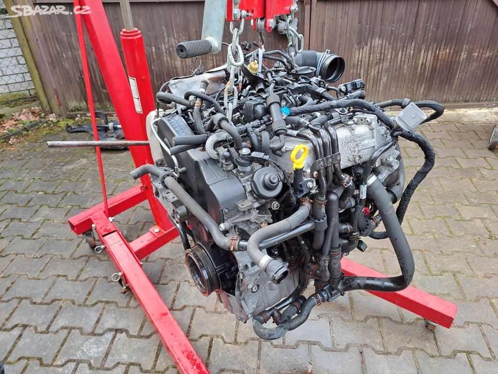 Škoda Octavia III 2.0 tdi  motor CKFC nové rozvody