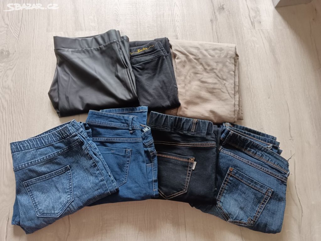 Dámské kalhoty, džíny, tepláky 7ks