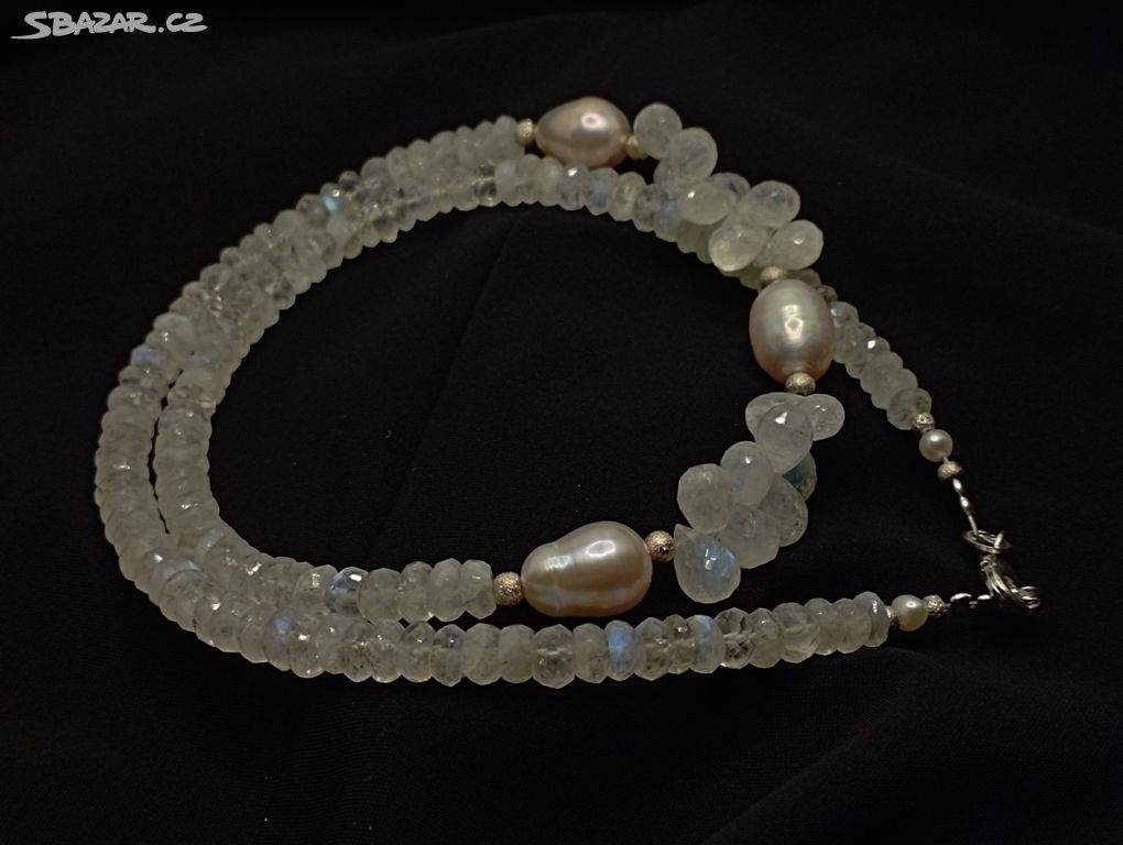Náhrdelník měsíční kámen a perly