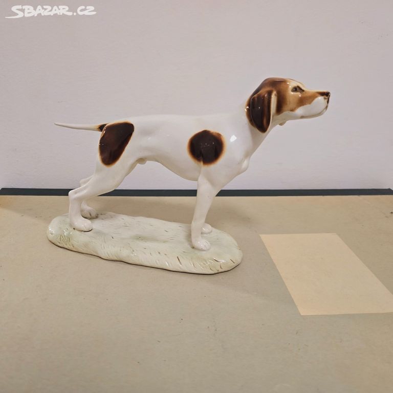 stará porcelánová soška psa,Royal Dux