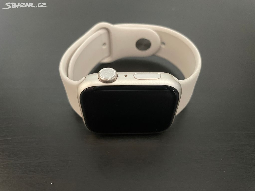 Apple Watch Series 7 45mm - hvězdně bílá