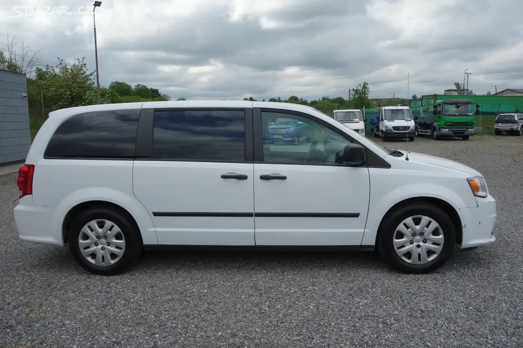 Dodge Grand Caravan 3.6 V6 LPG 2016 - fotka 4