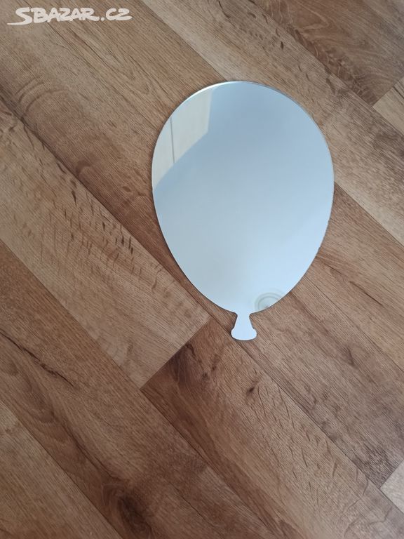 Zrcadlo balónek nalepovací na zeď