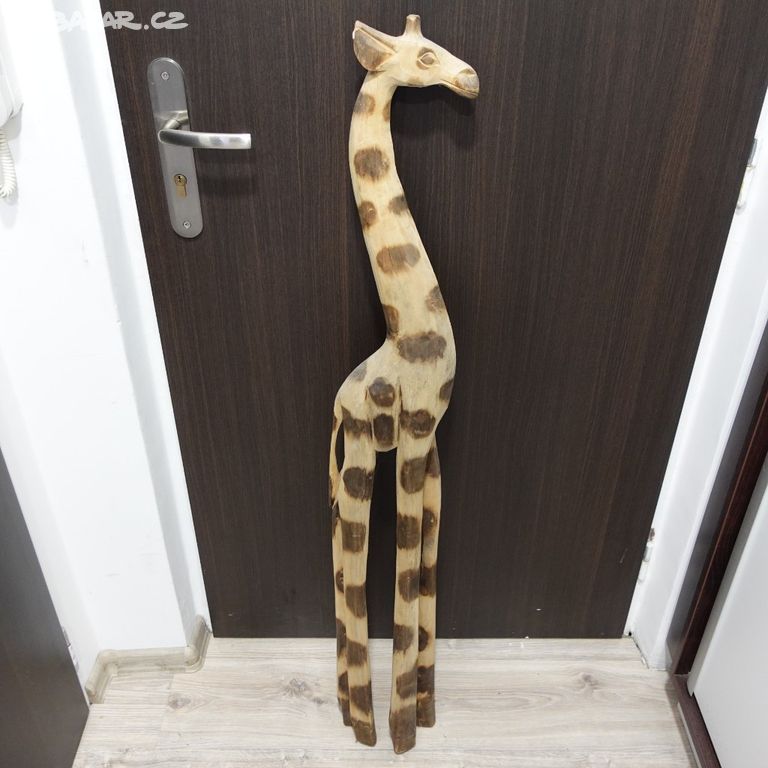 Dřevěná žirafa / socha žirafy 125 cm