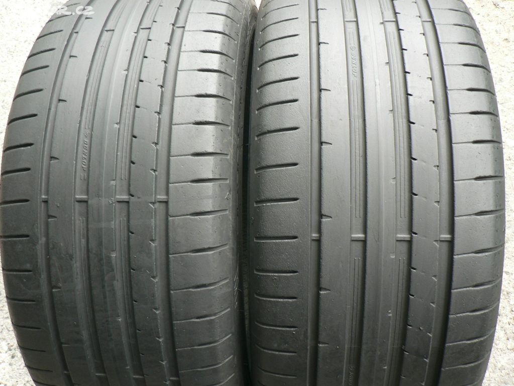 235 40 18 letní pneu R18 Dunlop 235/40/18