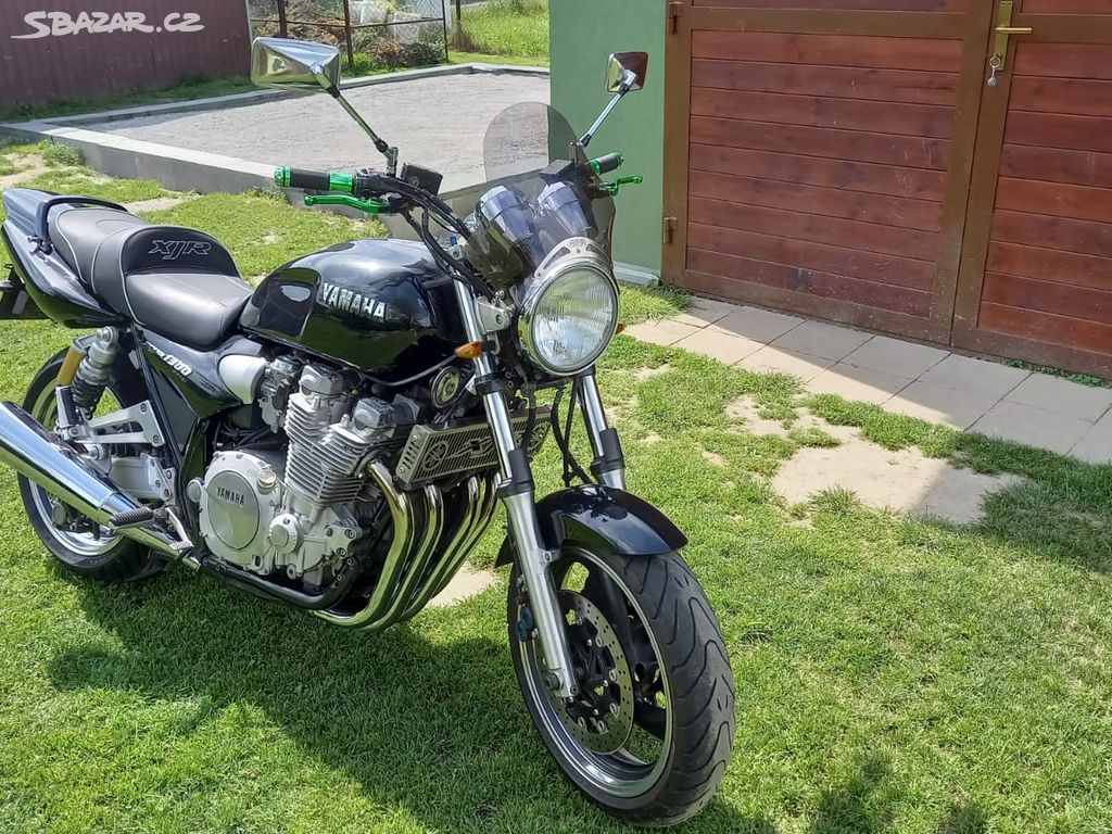 Motocykl Yamaha XJR 1300