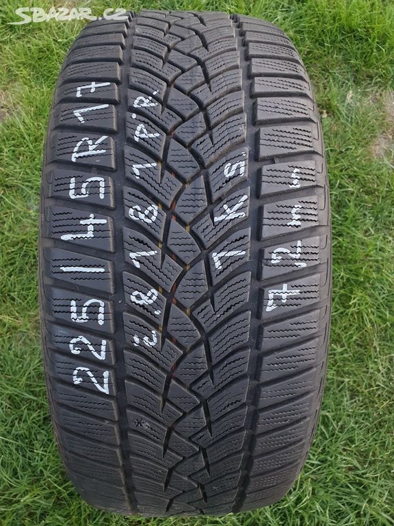 225/45/17 Zimní pneu 1ks GOODYEAR Ultra Grip 92%