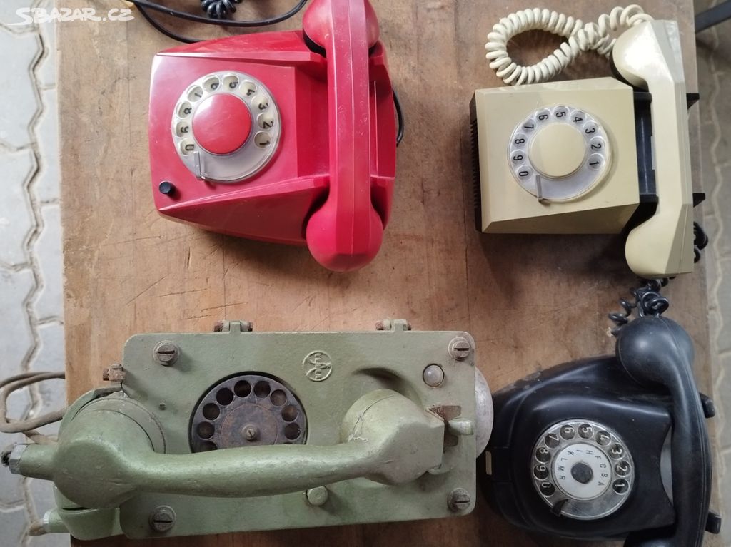 Staré telefony