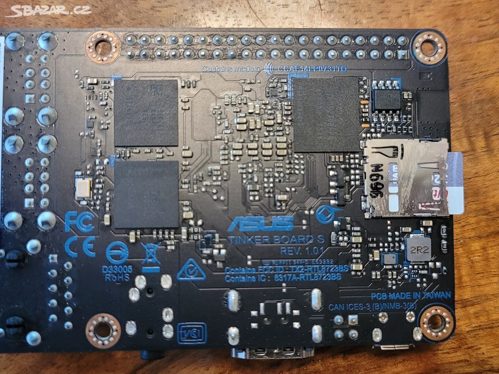 ASUS Tinker Board S (něco jako Raspberry Pi)