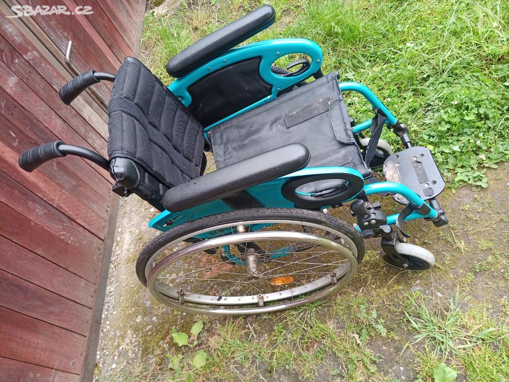 Prodám invalidní vozík dětský viz foto