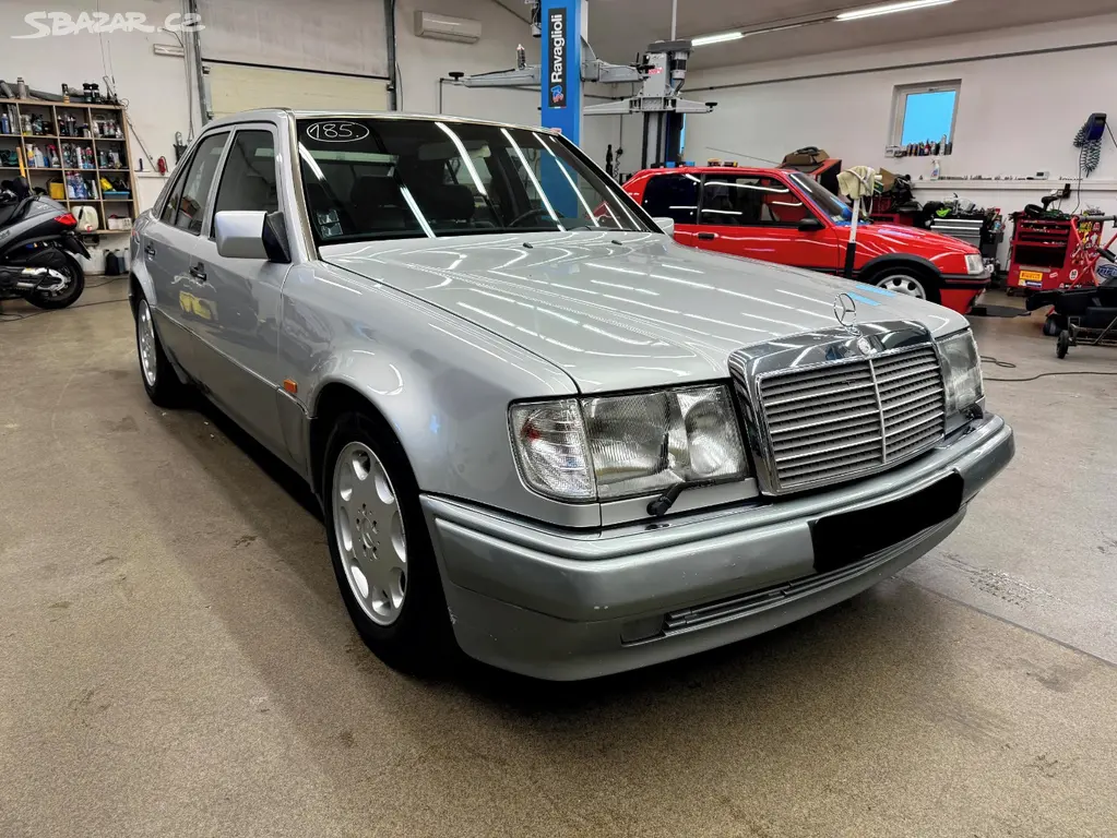 Mercedes-Benz 500E W124
