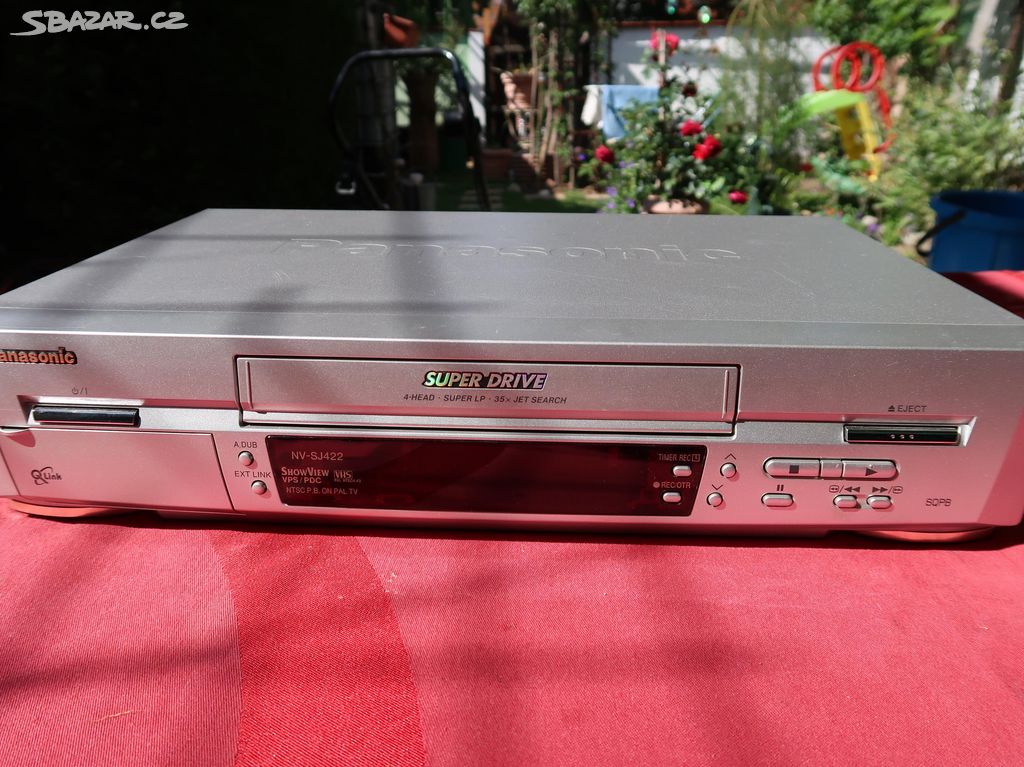 Videorekordér Panasonic NV-SJ 422