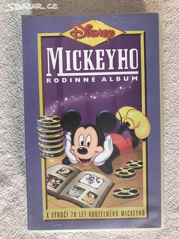 VHS Mickeyho rodinné album.