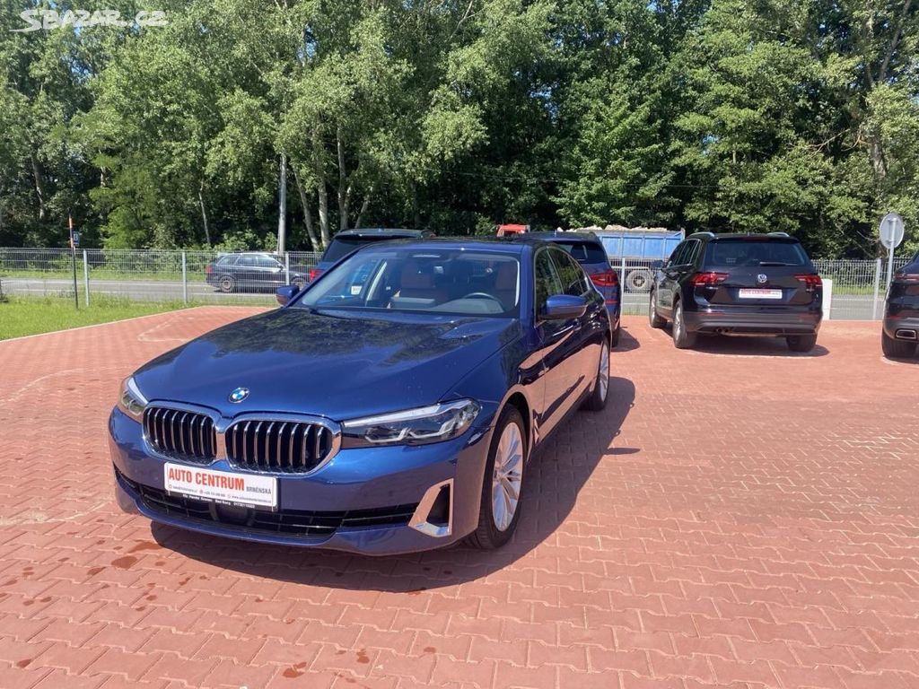 BMW Řada 5, 530d xDrive Luxury line, Laser