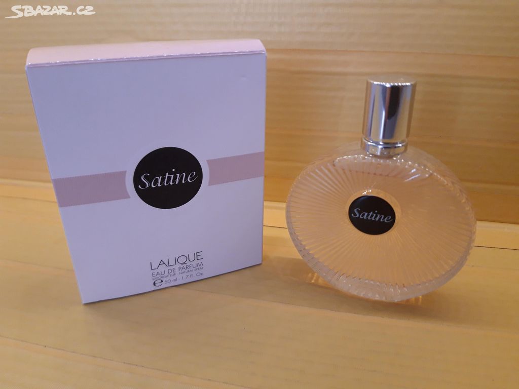 Lalique - parfém