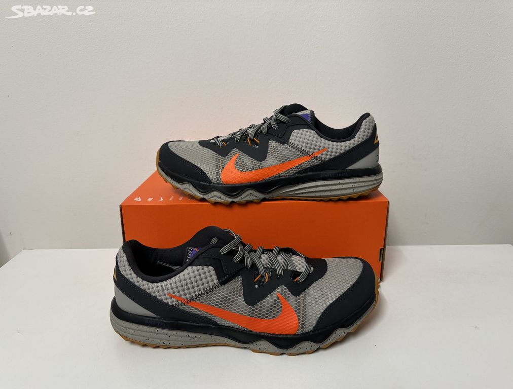 Nike Juniper Trail Cobblestone Rush Orange