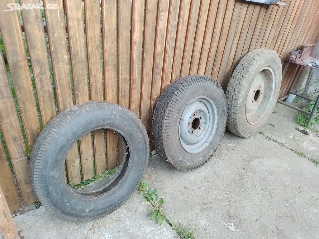 Pneu + pneu s diskem