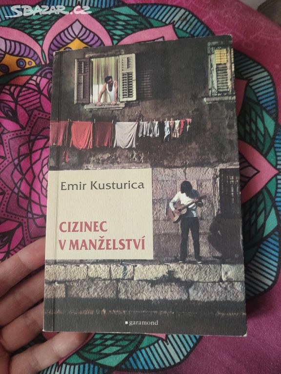 Cizinec v manželství  Emir Kusturica