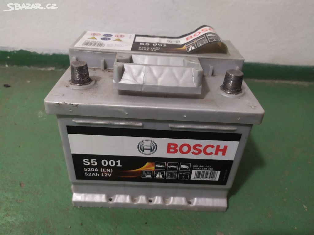Autobaterie Bosch 520 AH