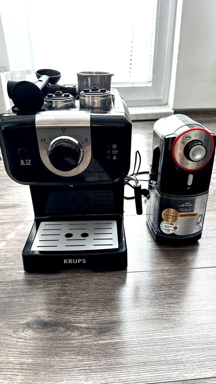 Kávovar KRUPS XP320 Opio Espresso a Kávomlýnek