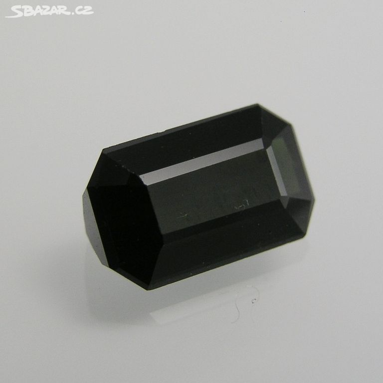 Turmalín přírodní, oktagon - 2,28 ct.