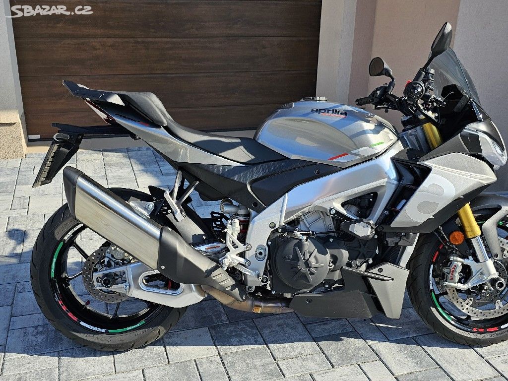 Aprilia Tuono V4 1100