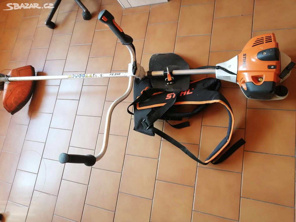 Křovinořez Stihl FS 240