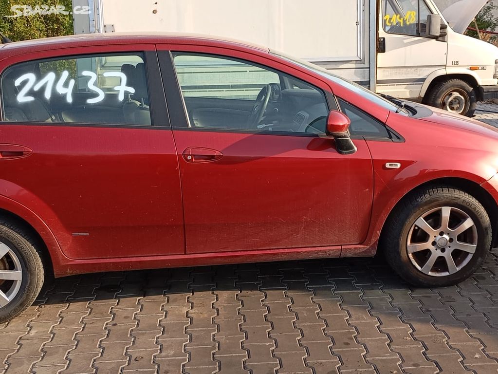 Prodám náhradní díly z vozu Fiat Punto č. 21437